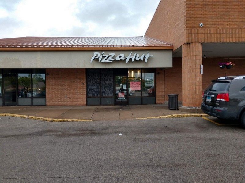 STERLING BAZAAR: 3311 N Sterling Ave, Peoria, IL 61604